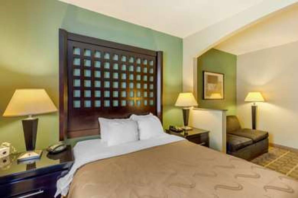 QUALITY SUITES SHERMAN 9
