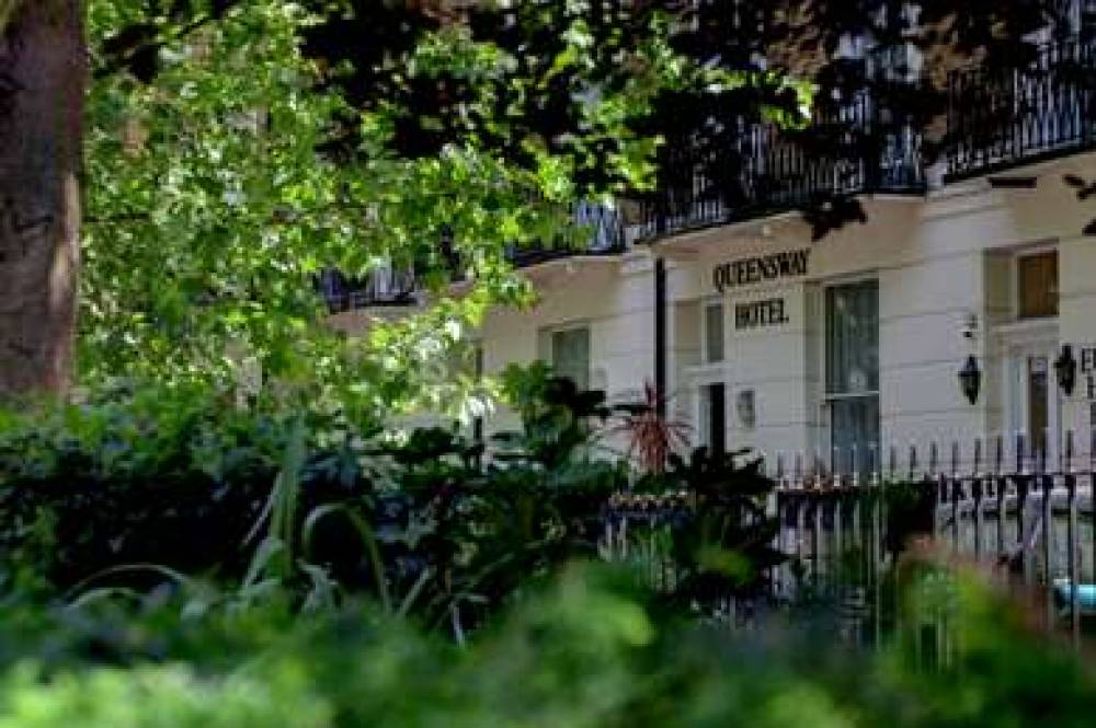 QUEENSWAY HOTEL 1
