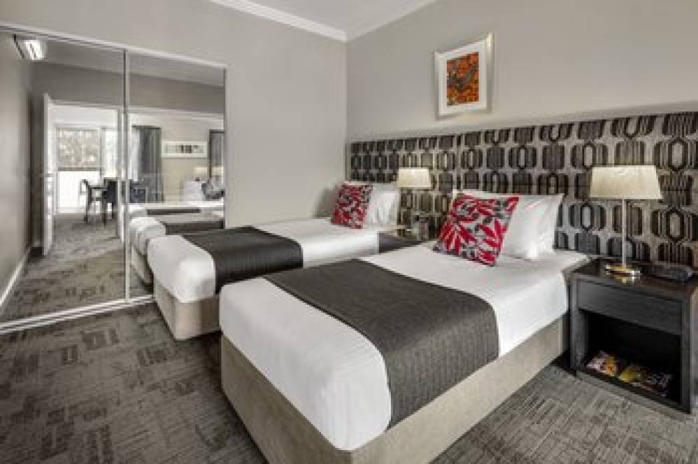 QUEST CAMPBELLTOWN 8