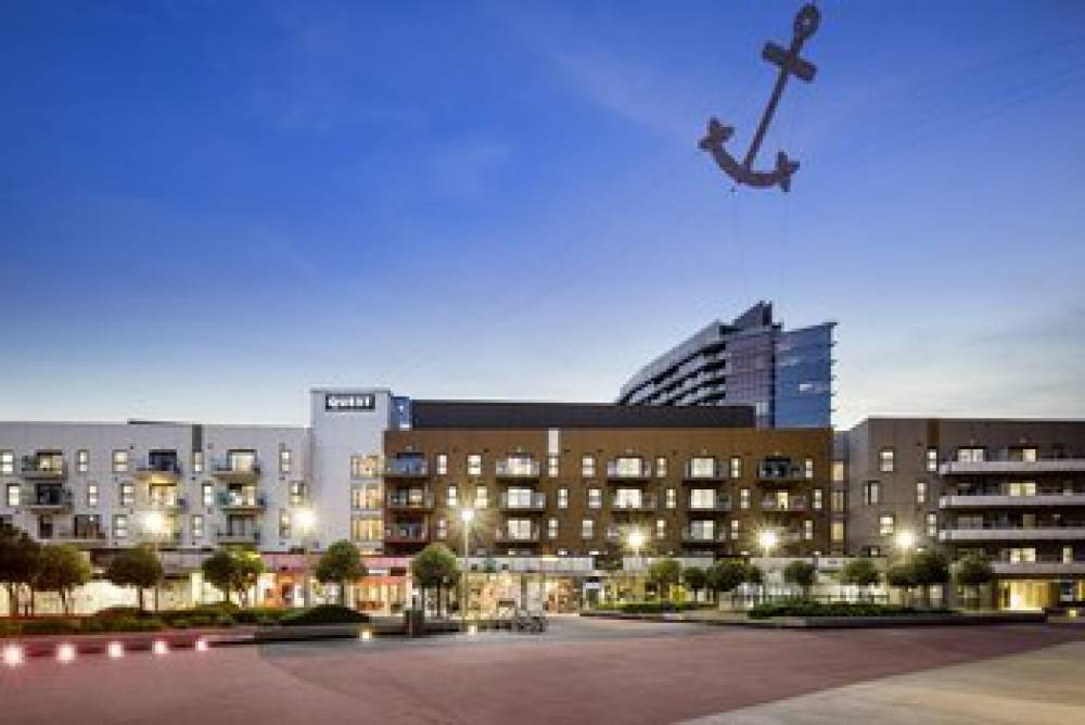 QUEST DOCKLANDS 6