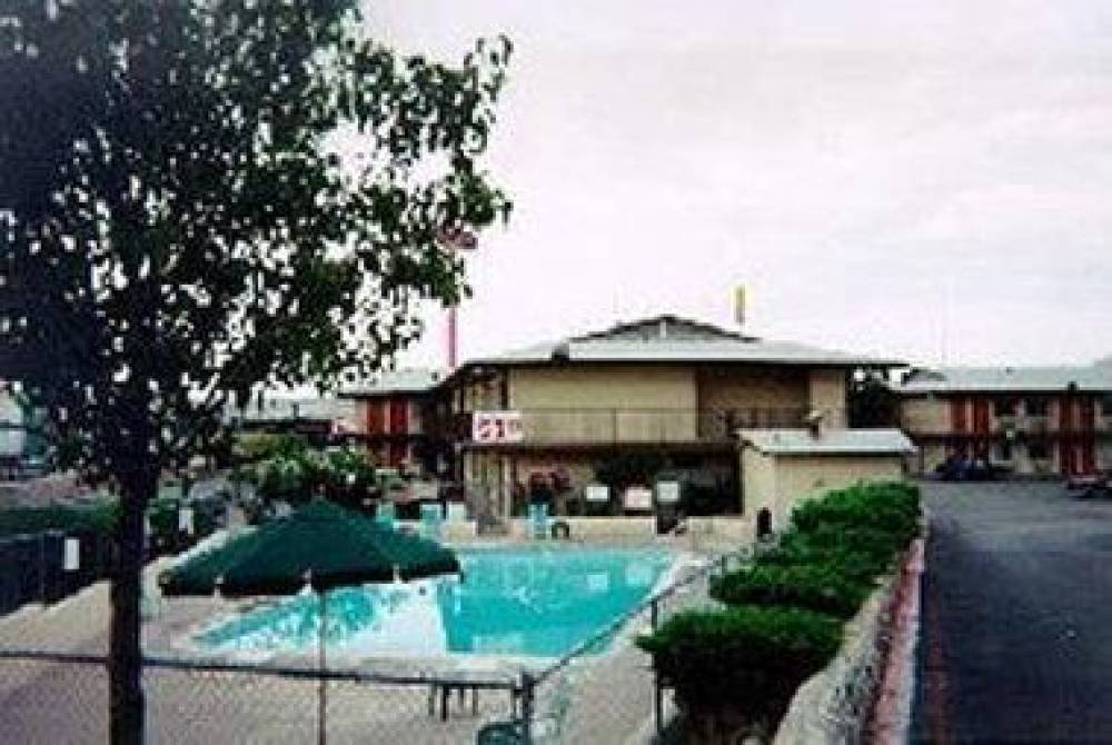 Quest Inn Motel 3