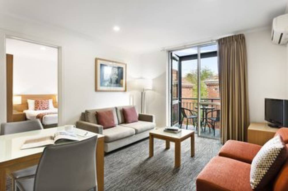 QUEST ST KILDA BAYSIDE 9