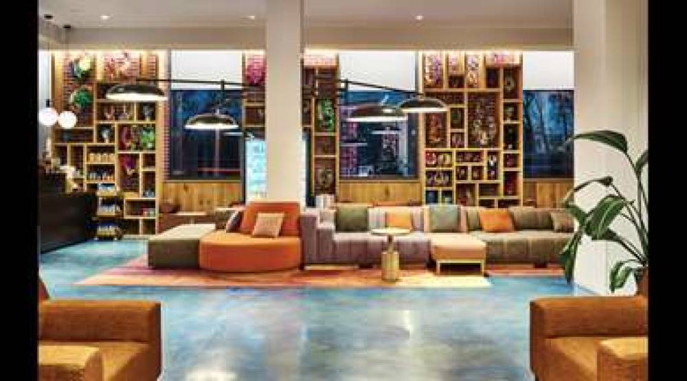 Radio Hotel 7