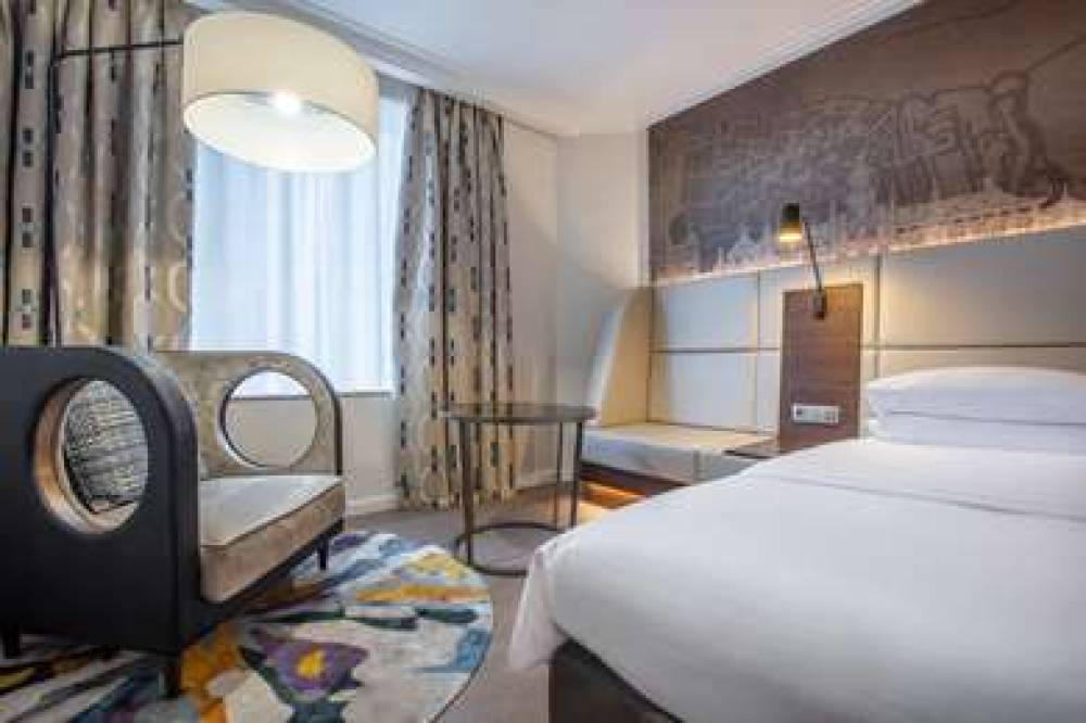 RADISSON BLU HOTEL, ANTWERP CITY CE 8