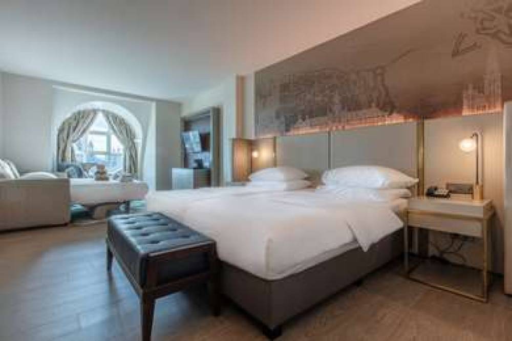 RADISSON BLU HOTEL, ANTWERP CITY CE 9