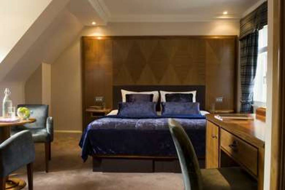 RADISSON BLU LON TOTTENHAM COURT 6