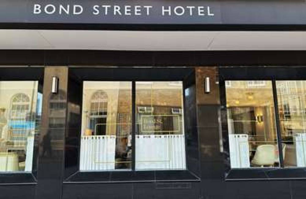RADISSON BLU LONDON BOND STREET 4