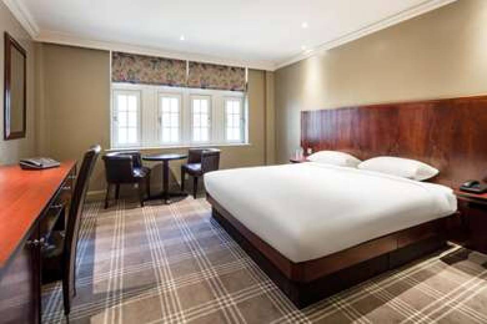 RADISSON BLU LONDON EUSTON SQUARE 8