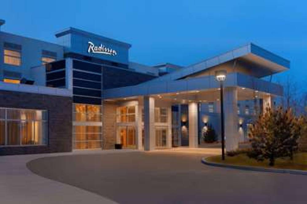 Radisson Hotel And Conf Center
