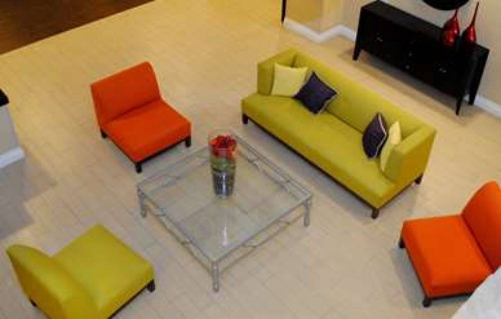 Radisson Hotel Chatsworth