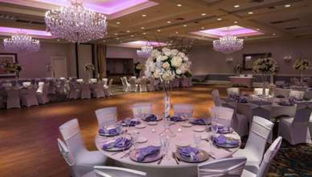 RADISSON HOTEL FREEHOLD 3