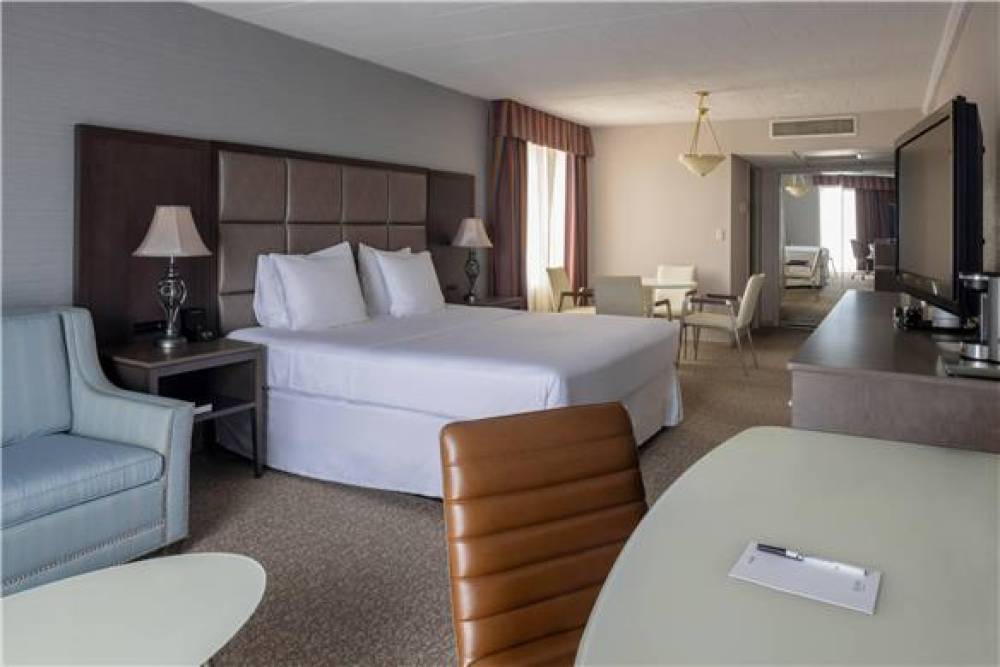 RADISSON HOTEL HAUPPAUGE-LONG ISLAN 2