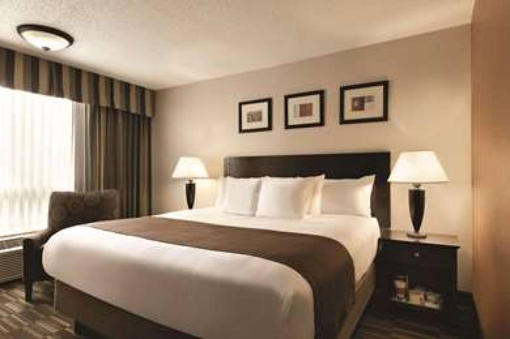 RADISSON HOTEL LOUISVILLE NORTH 3