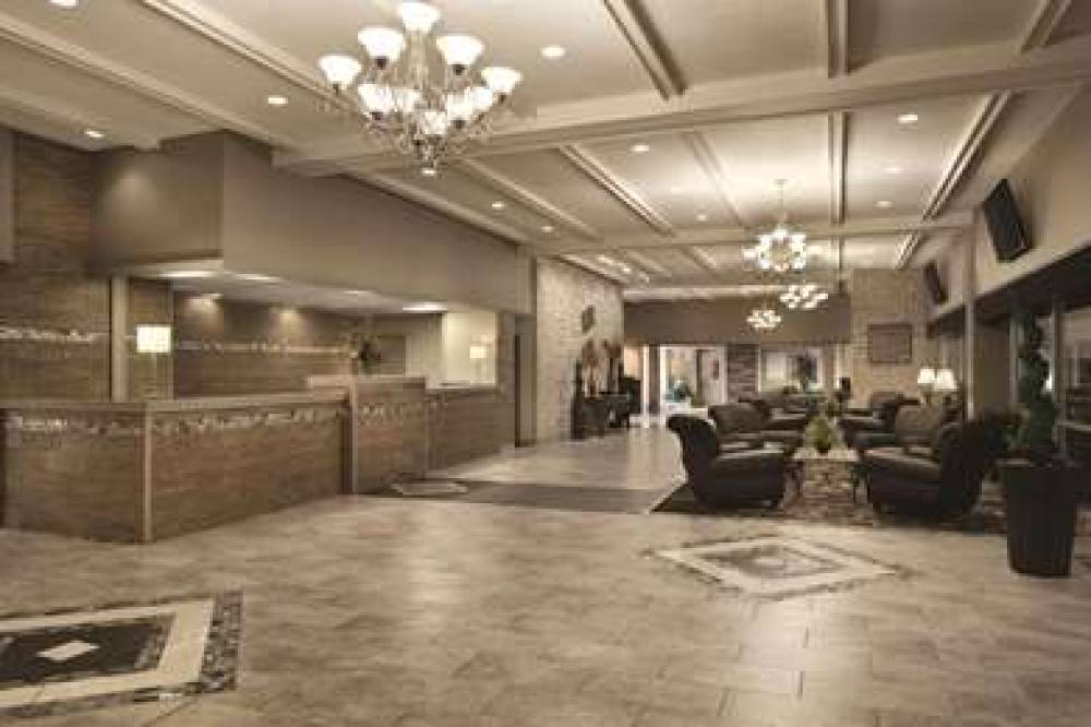 RADISSON HOTEL LOUISVILLE NORTH 7