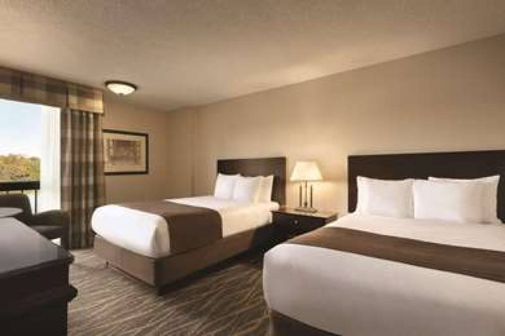 RADISSON HOTEL LOUISVILLE NORTH 1