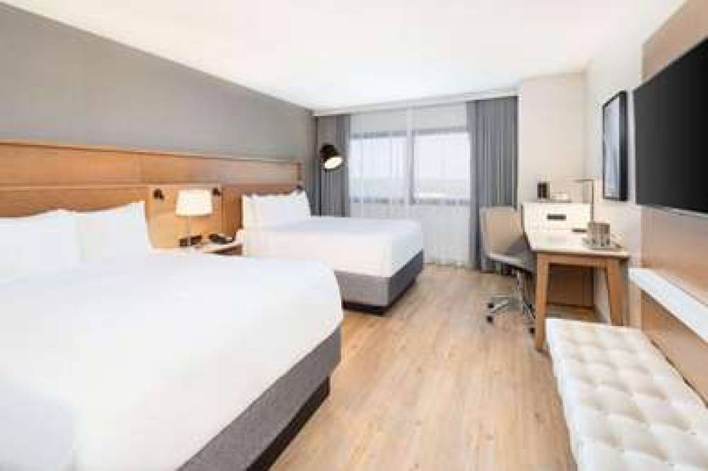 RADISSON HOTEL PHOENIX AIRPORT 10