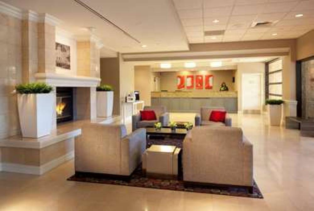 RADISSON HOTEL PHOENIX AIRPORT 6