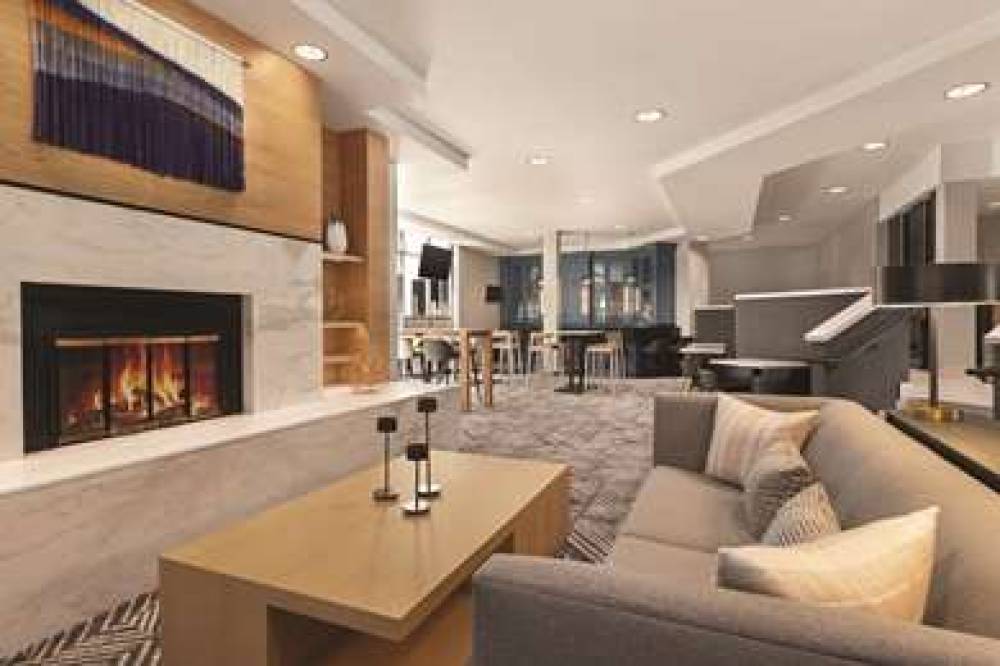 RADISSON HOTEL SUNNYVALE - SILICON 5