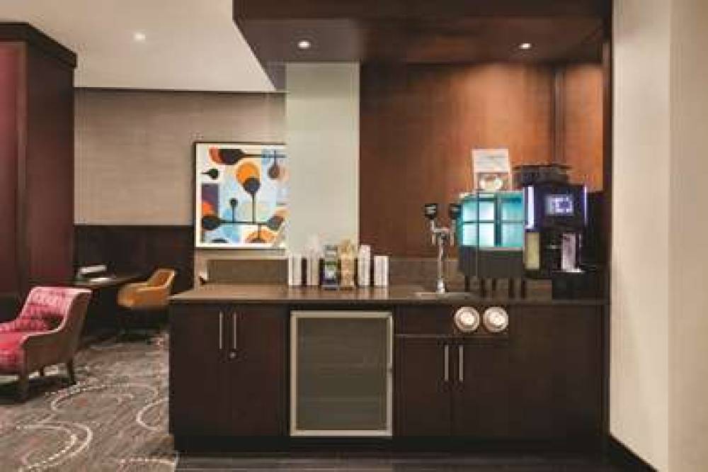 RADISSON HOTEL NEW YORK WALL STREET 9