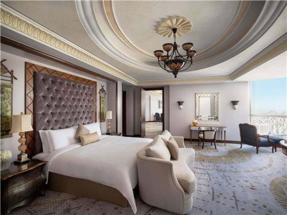 Raffles Makkah Palace 10