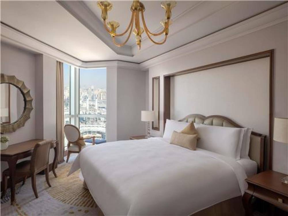 Raffles Makkah Palace 8