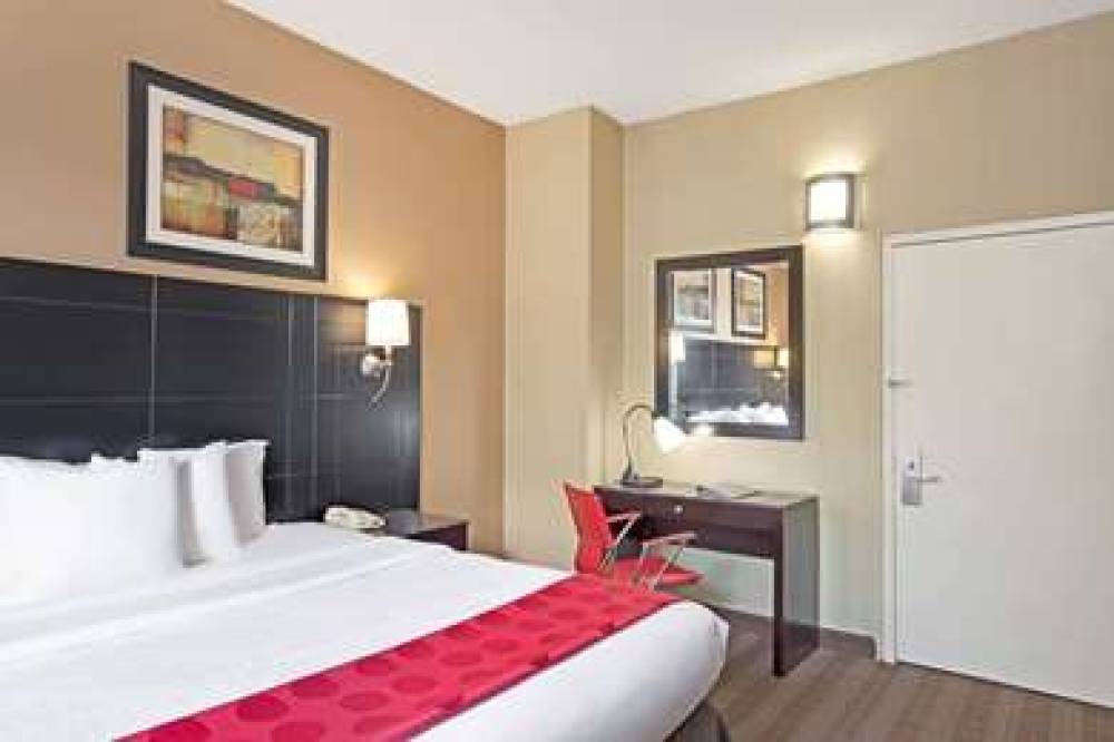 Ramada Bronx 7