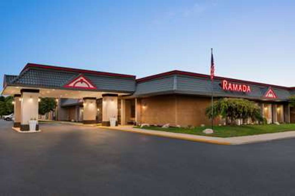 Ramada By Wyndham Alpena Hotel & Co