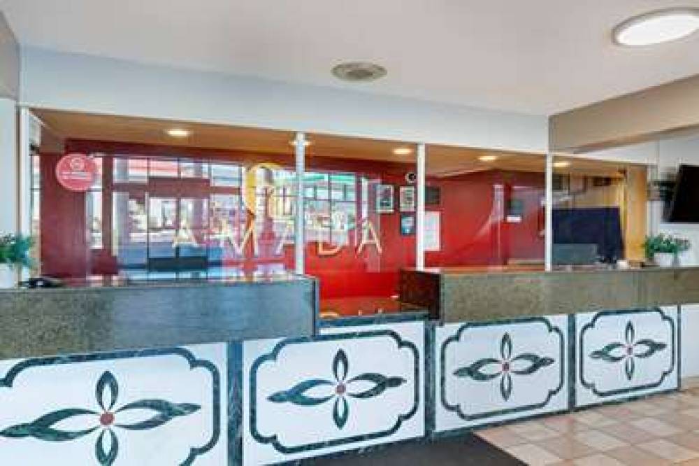 Ramada By Wyndham Bowling Green 7