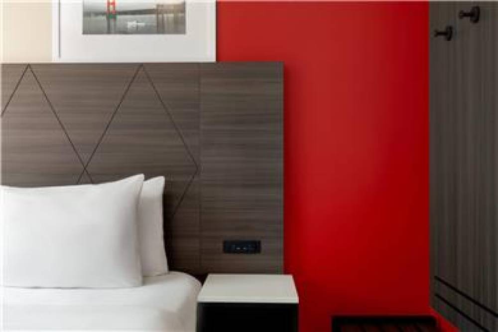 RAMADA BY WYNDHAM BROOKLYN EMPIRE B 10