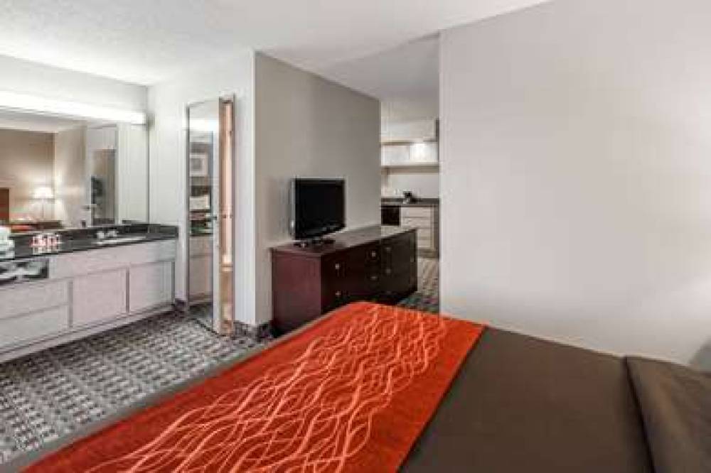 Ramada By Wyndham Canton/Hall Of Fame 3