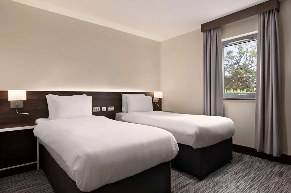 RAMADA BY WYNDHAM COBHAM 7