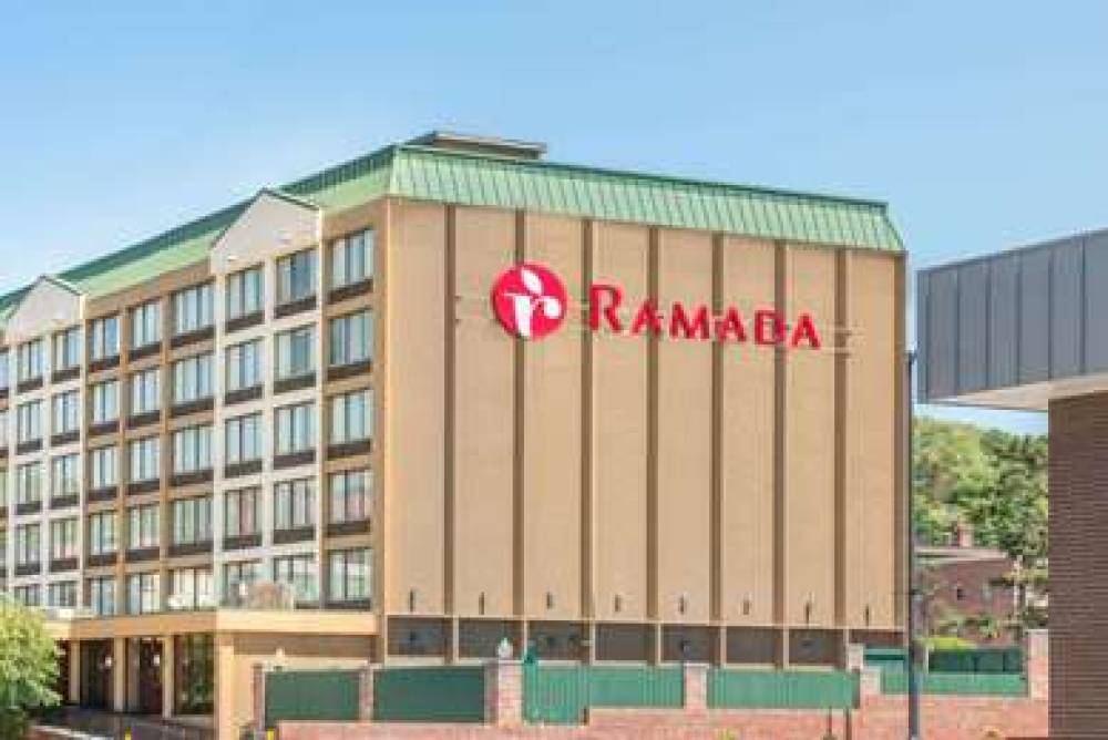 Ramada By Wyndham Cumberland Downto