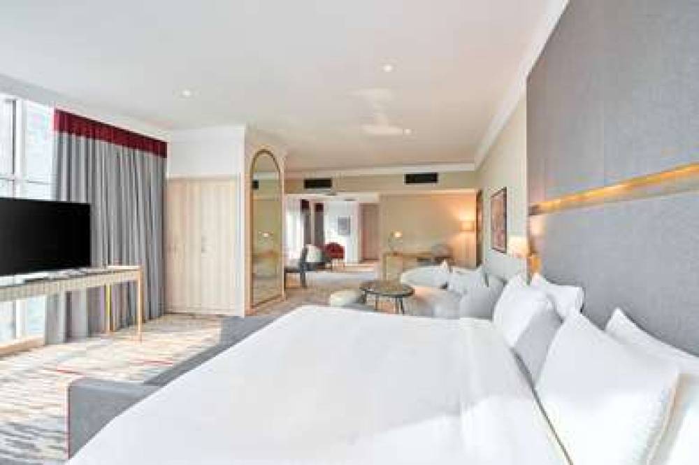 RAMADA BY WYNDHAM DOHA OLD TOWN 8