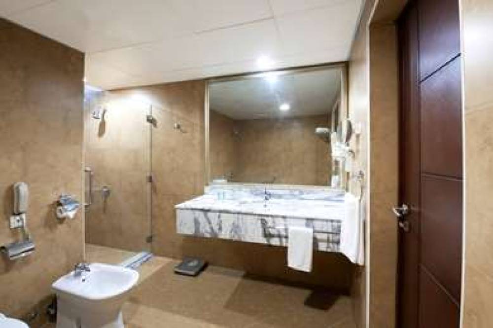 RAMADA BY WYNDHAM DOHA OLD TOWN 9