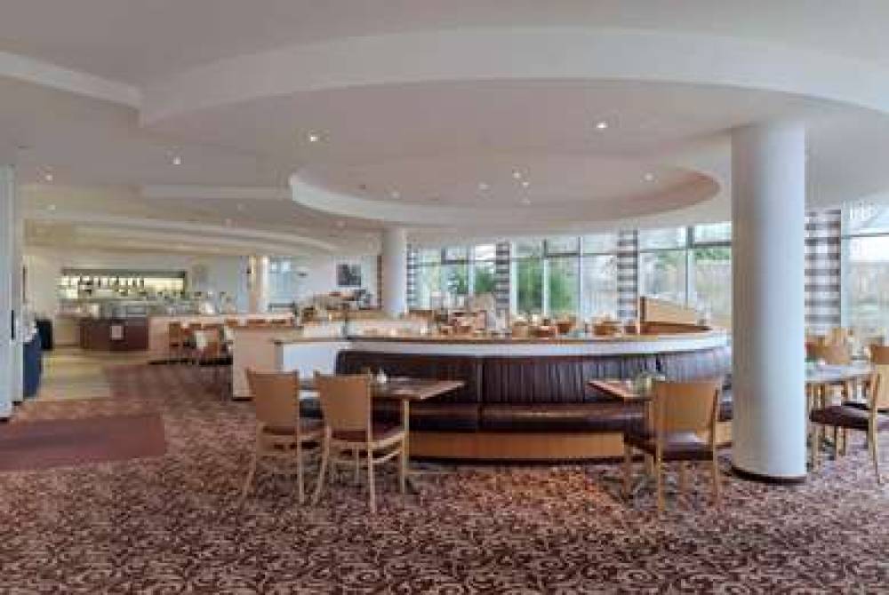 RAMADA BY WYNDHAM DRESDEN 10
