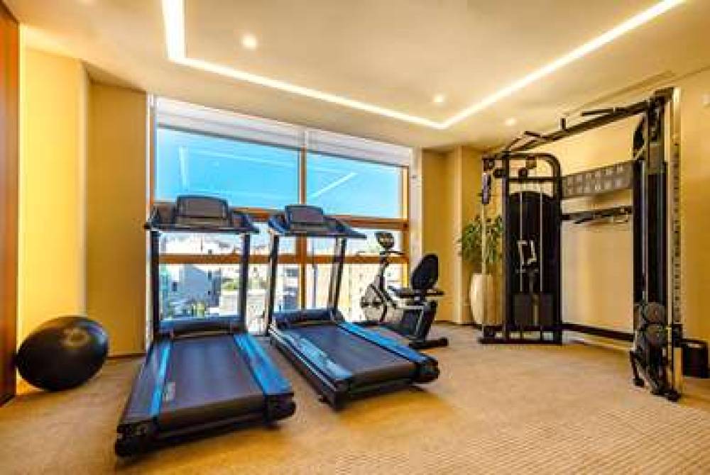 Ramada By Wyndham Incheon 10