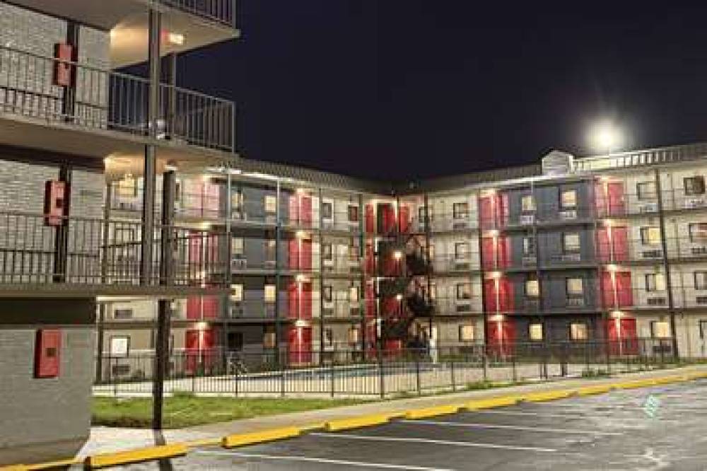 RAMADA BY WYNDHAM KENNER/NEW ORLEAN 10