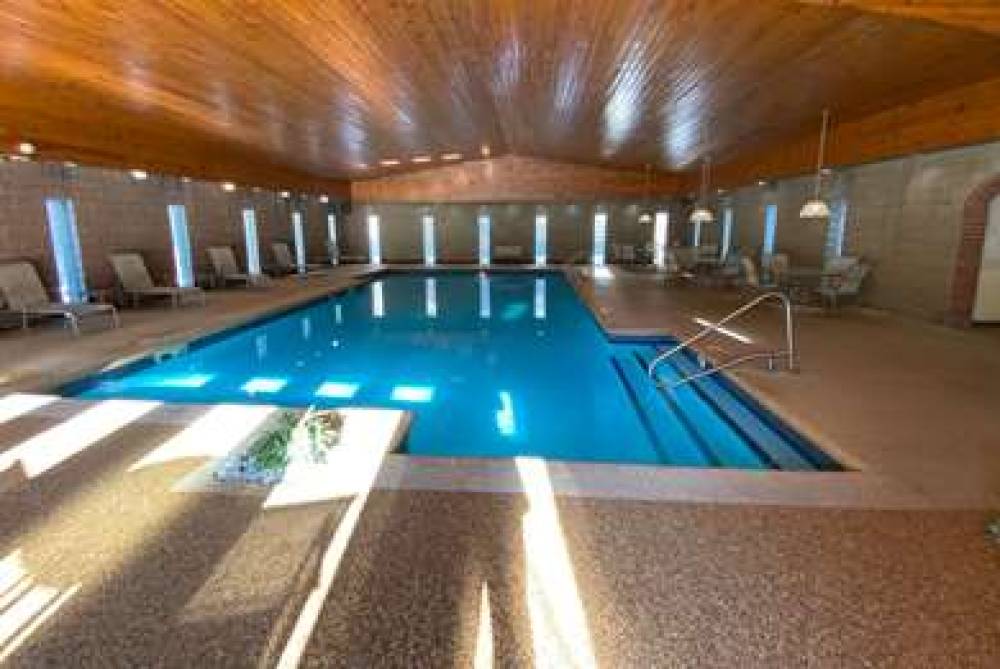 Ramada By Wyndham Lewiston Hotel & Conference Center 1