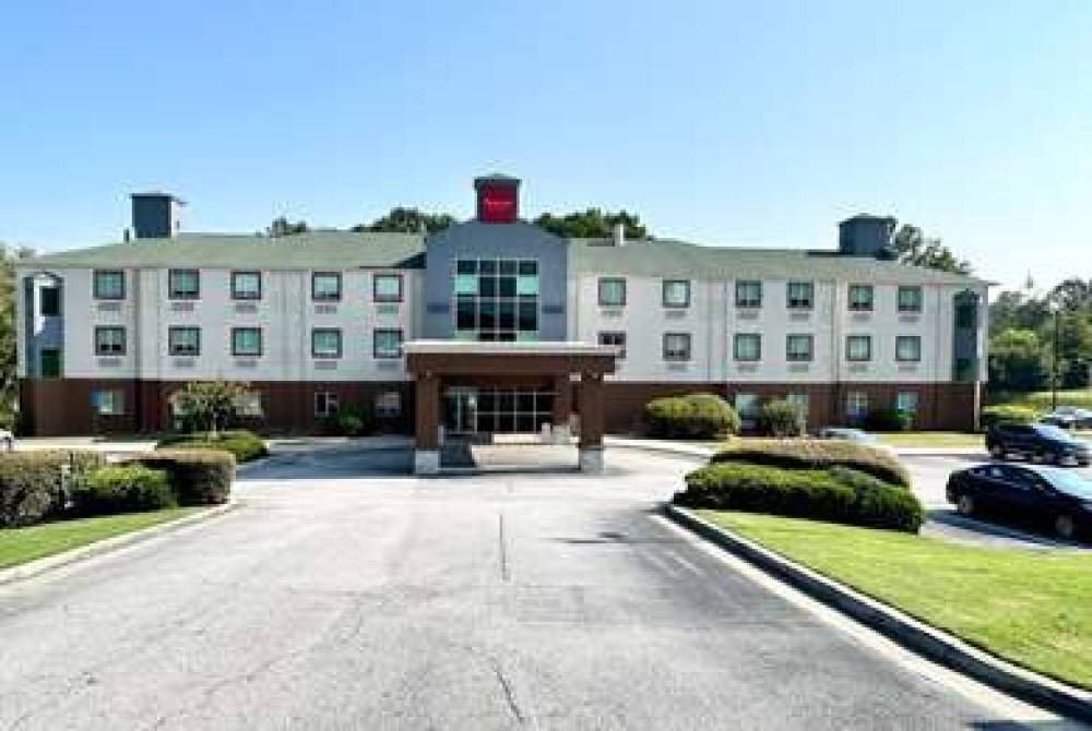 Ramada By Wyndham Lithia Springs At