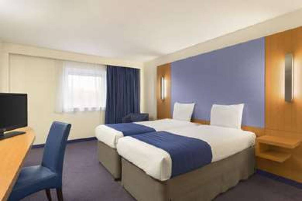 RAMADA BY WYNDHAM LONDON NORTH M1 9
