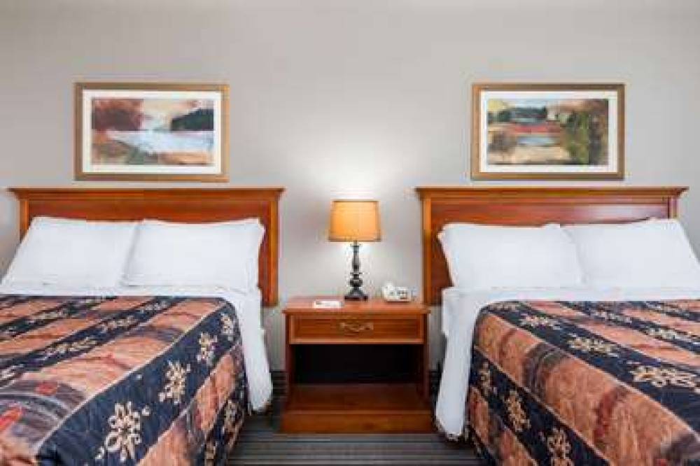 Ramada By Wyndham London 8