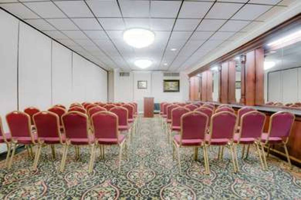 RAMADA BY WYNDHAM, METAIRIE NEW ORL 9