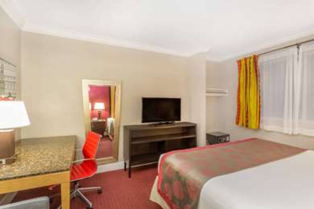 RAMADA BY WYNDHAM, MIAMI SPRINGS/MI 10