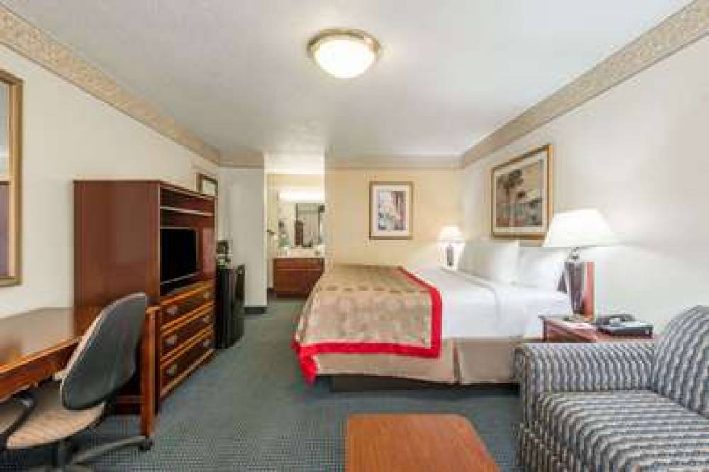 Ramada By Wyndham New Braunfels 8