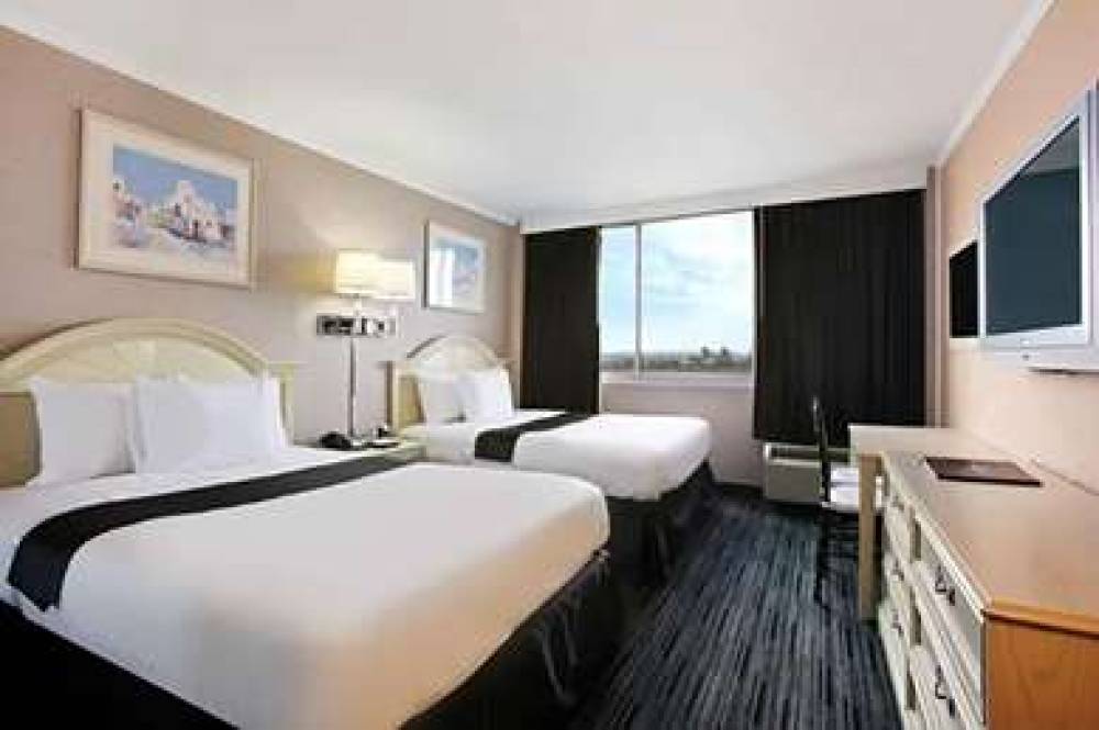 RAMADA BY WYNDHAM NORTH BERGEN 5