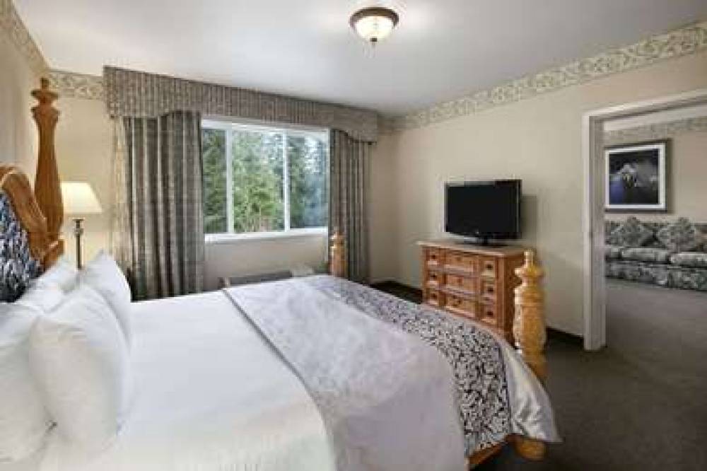 RAMADA BY WYNDHAM OLYMPIA 9