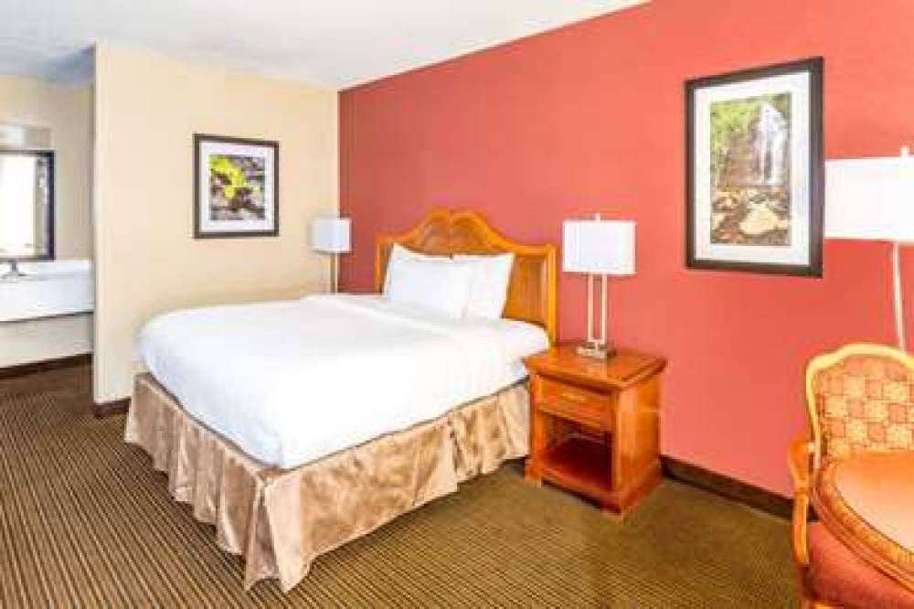 RAMADA BY WYNDHAM, SALT LAKE CITY N 9