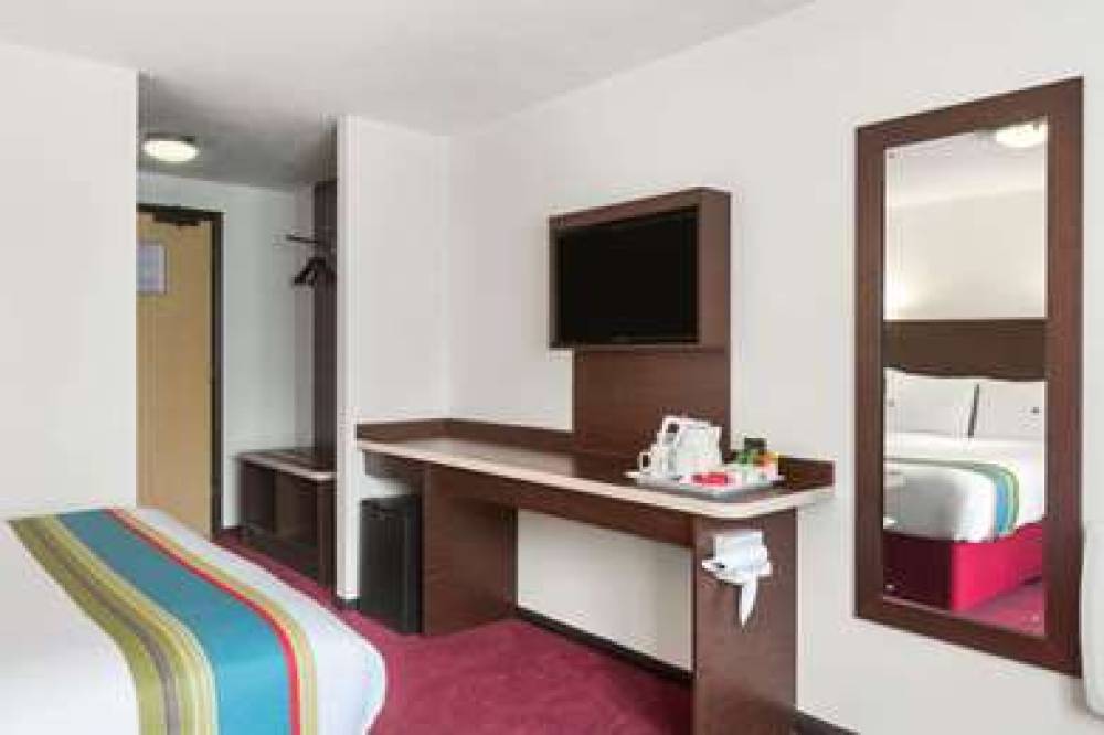 RAMADA BY WYNDHAM SOUTH MIMMS M25 5