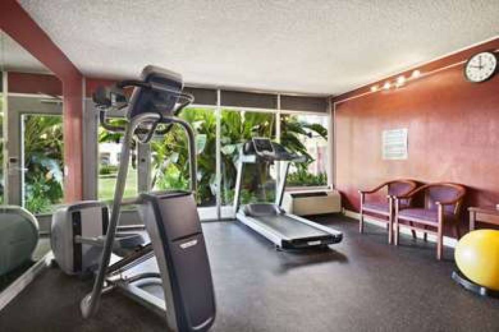 Ramada By Wyndham Sunnyvale/Silicon Valley 4
