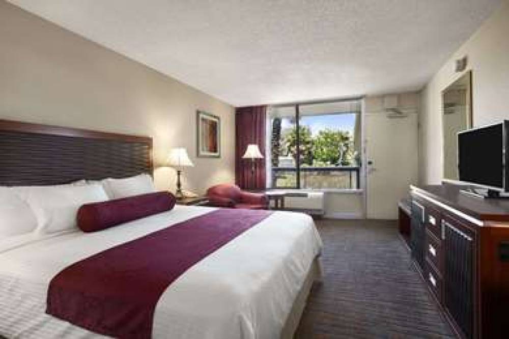 Ramada By Wyndham Sunnyvale/Silicon Valley 9